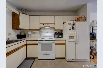 1275 Winsted Road #212, Torrington, CT 06790 - Photo 9