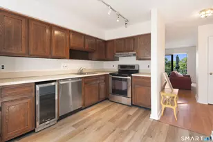 71 Aiken St, Norwalk, CT 06851 - Photo 11