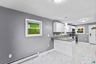 137 High St, Vernon, CT 06066 - Photo 9