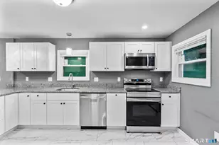 137 High St, Vernon, CT 06066 - Photo 3