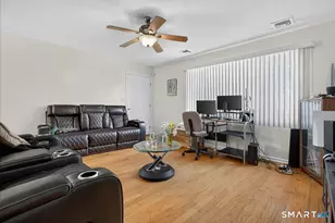 385 Peck St, New Haven, CT 06513 - Photo 7