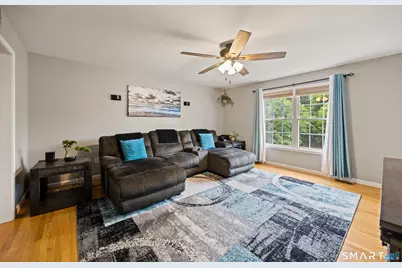180 Grilleytown Road #17, Waterbury, CT 06704 - Photo 9