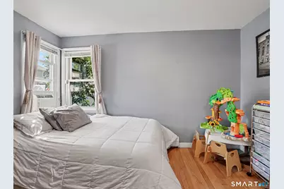 101 Soundview Avenue, Fairfield, CT 06825 - Photo 11