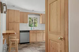 101 Soundview Ave, Fairfield, CT 06825 - Photo 7