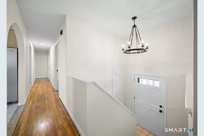 25 Greenview Drive, Waterbury, CT 06708 - Photo 9