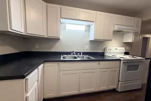 415 School St, Putnam, CT 06260 - Photo 3
