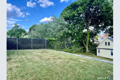 106 Biro Street, Fairfield, CT 06825 - Photo 15
