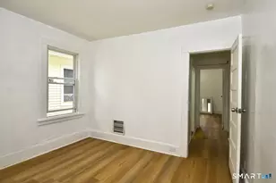 2455 North Ave, Bridgeport, CT 06604 - Photo 23