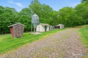 17 Markham Rd, East Hampton, CT 06424 - Photo 5