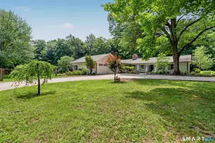 585 Hoydens Ln, Fairfield, CT 06824 - Photo 1