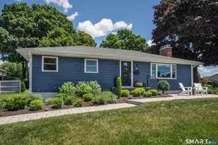 182 Selden Hill Dr, West Hartford, CT 06107 - Photo 1