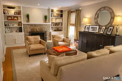 10 Ludlow Manor, Norwalk, CT 06855 - Photo 5
