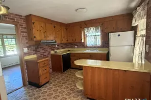 64 Macauley Ave, Waterbury, CT 06705 - Photo 7