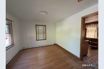 64 Macauley Avenue, Waterbury, CT 06705 - Photo 15
