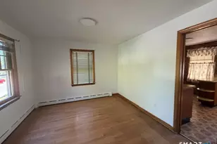 64 Macauley Ave, Waterbury, CT 06705 - Photo 15
