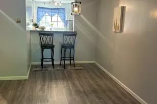 42 N Main St, West Hartford, CT 06107 - Photo 17