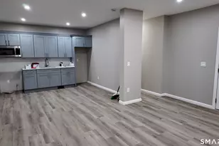 106 Helen St, Hamden, CT 06514 - Photo 5