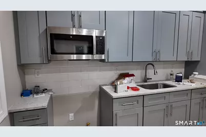 106 Helen Street #2nd Floor, Hamden, CT 06514 - Photo 3