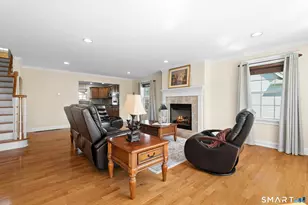 235 Laurel St, Stratford, CT 06615 - Photo 9