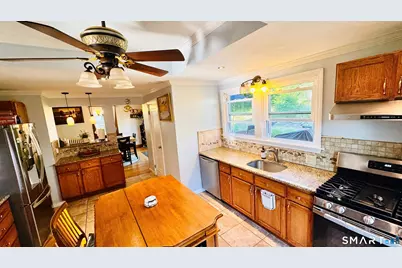 25 Quinnipiac Avenue, North Haven, CT 06473 - Photo 23