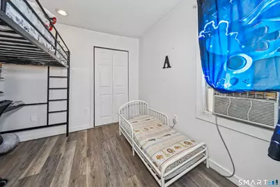 32 Greenwood Street, New Britain, CT 06051 - Photo 15