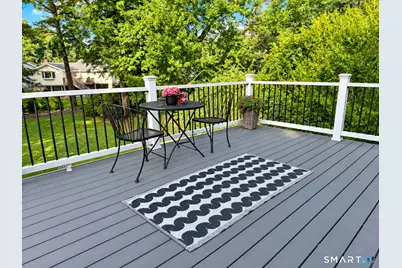 70 Dannell Drive, Stamford, CT 06905 - Photo 7