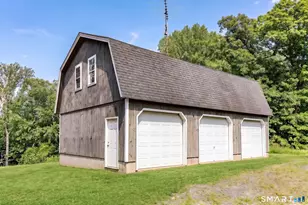 4 Judge Rd, Roxbury, CT 06783 - Photo 17