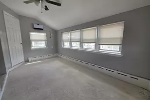 70 Westfield Ave, Bridgeport, CT 06606 - Photo 21