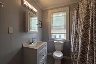70 Westfield Ave, Bridgeport, CT 06606 - Photo 15