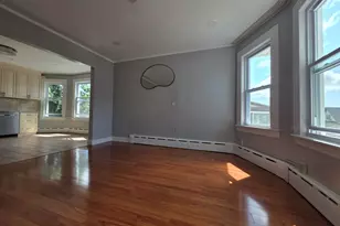 70 Westfield Ave, Bridgeport, CT 06606 - Photo 3