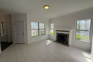 31 High St, East Hartford, CT 06118 - Photo 3