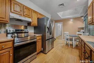 4 Robinhood Dr, Ledyard, CT 06335 - Photo 5