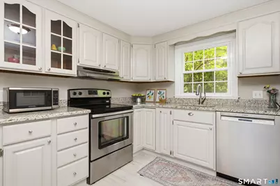 1706 Main Street, Glastonbury, CT 06033 - Photo 13