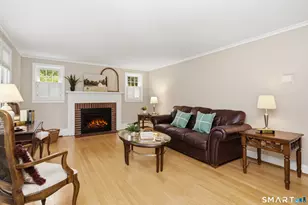 1706 Main St, Glastonbury, CT 06033 - Photo 5