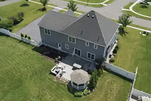 38 Fragola Dr, Southington, CT 06489 - Photo 9