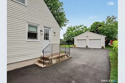 439 Stillson Road, Fairfield, CT 06824 - Photo 19