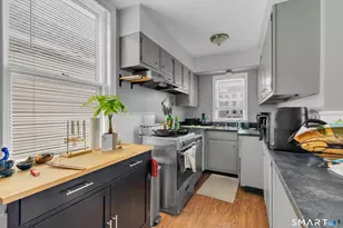 879 Whalley Ave, New Haven, CT 06515 - Photo 11