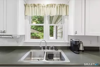 39 Buckingham Street, Stonington, CT 06379 - Photo 13