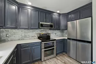 20 Ridgewood Ct, Hamden, CT 06473 - Photo 11