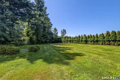 20 Ridgewood Court, Hamden, CT 06473 - Photo 9
