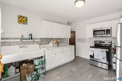 115 Barnum Terrace, Stratford, CT 06614 - Photo 5