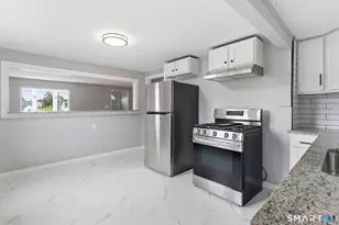 115 Saltonstall Pkwy, East Haven, CT 06512 - Photo 5