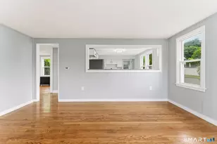 115 Saltonstall Pkwy, East Haven, CT 06512 - Photo 11