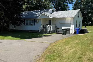 160 Dividend Rd, Rocky Hill, CT 06067 - Photo 19