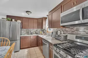 158 Wiklund Ave, Stratford, CT 06614 - Photo 5