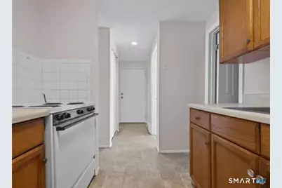 130 Coe Avenue #32, East Haven, CT 06512 - Photo 7