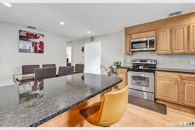 240 Blackhouse Road, Trumbull, CT 06611 - Photo 13