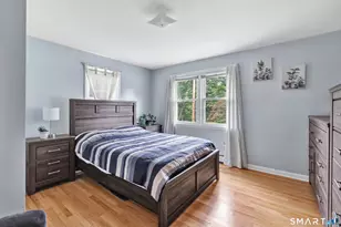 240 Blackhouse Rd, Trumbull, CT 06611 - Photo 21