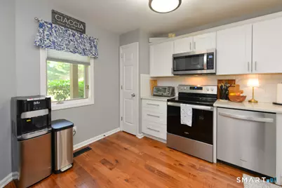 14 Far View Commons #14, Southbury, CT 06488 - Photo 3