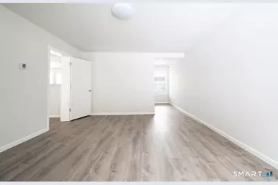 1030 Federal Road #301, Brookfield, CT 06804 - Photo 5
